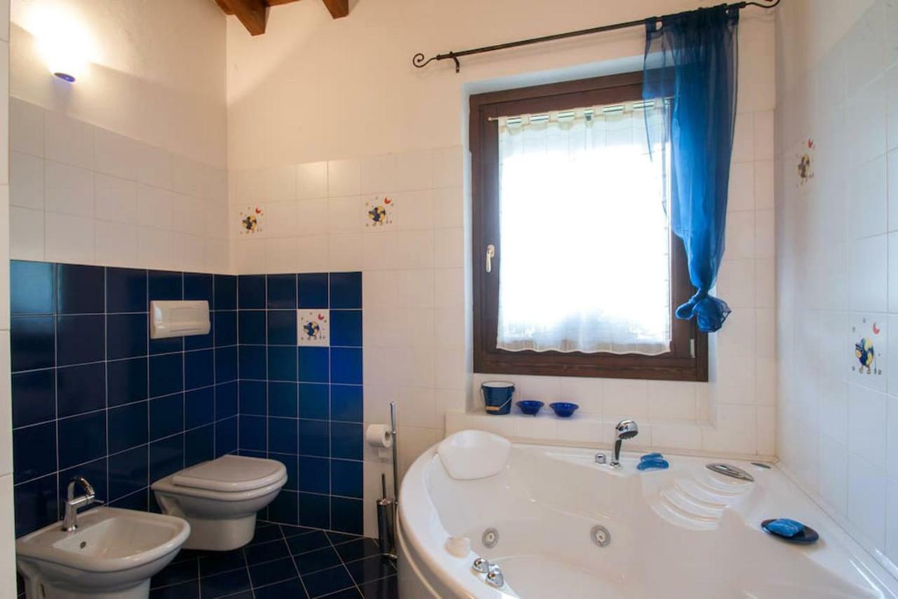 Casa Vacanze Il Noce Sovere Exterior photo